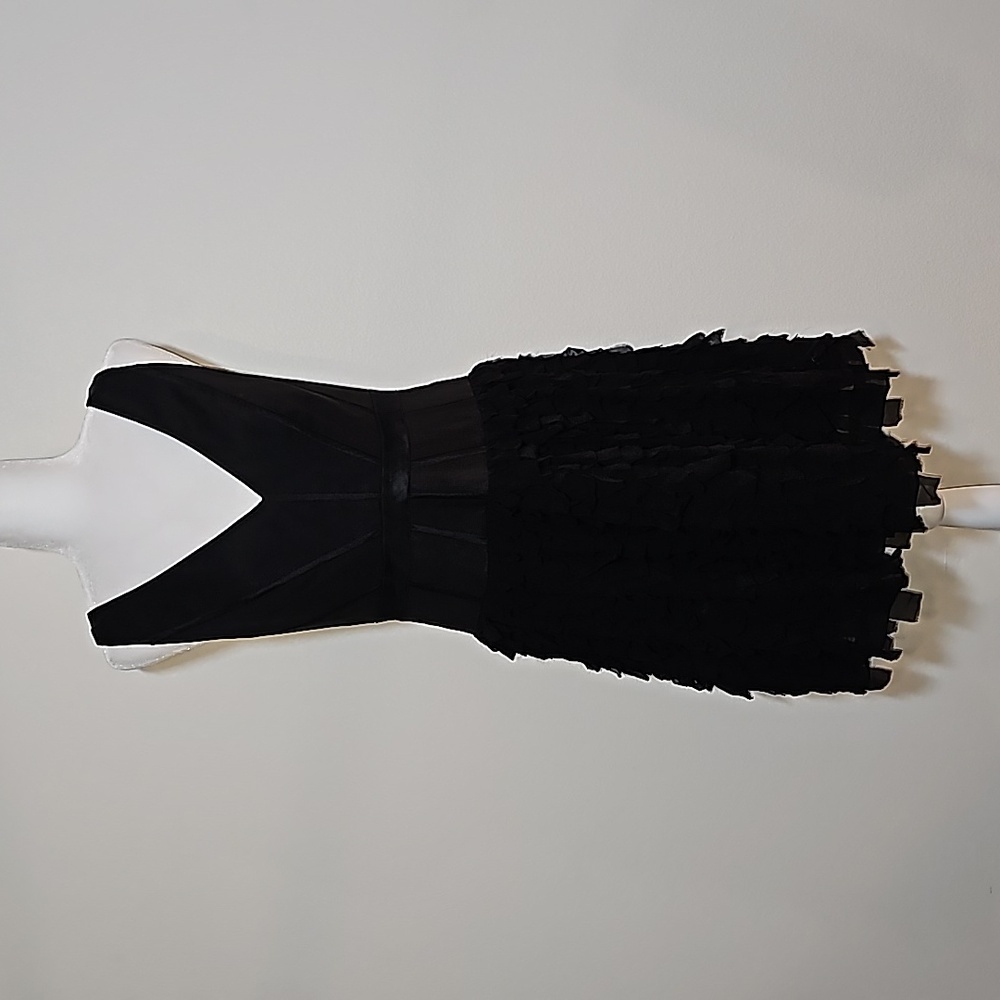 Aidan Mattox Double V Party Dress A-Line Cocktail Sleeveless Chiffon Black 8